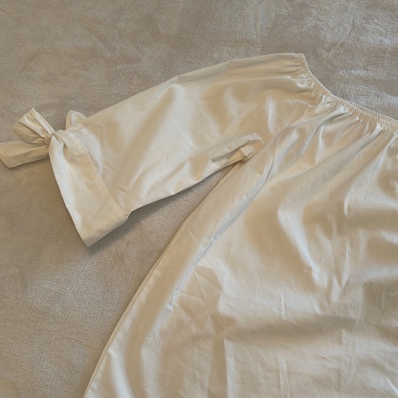 Off the shoulder blouse - Picture 2 of 6